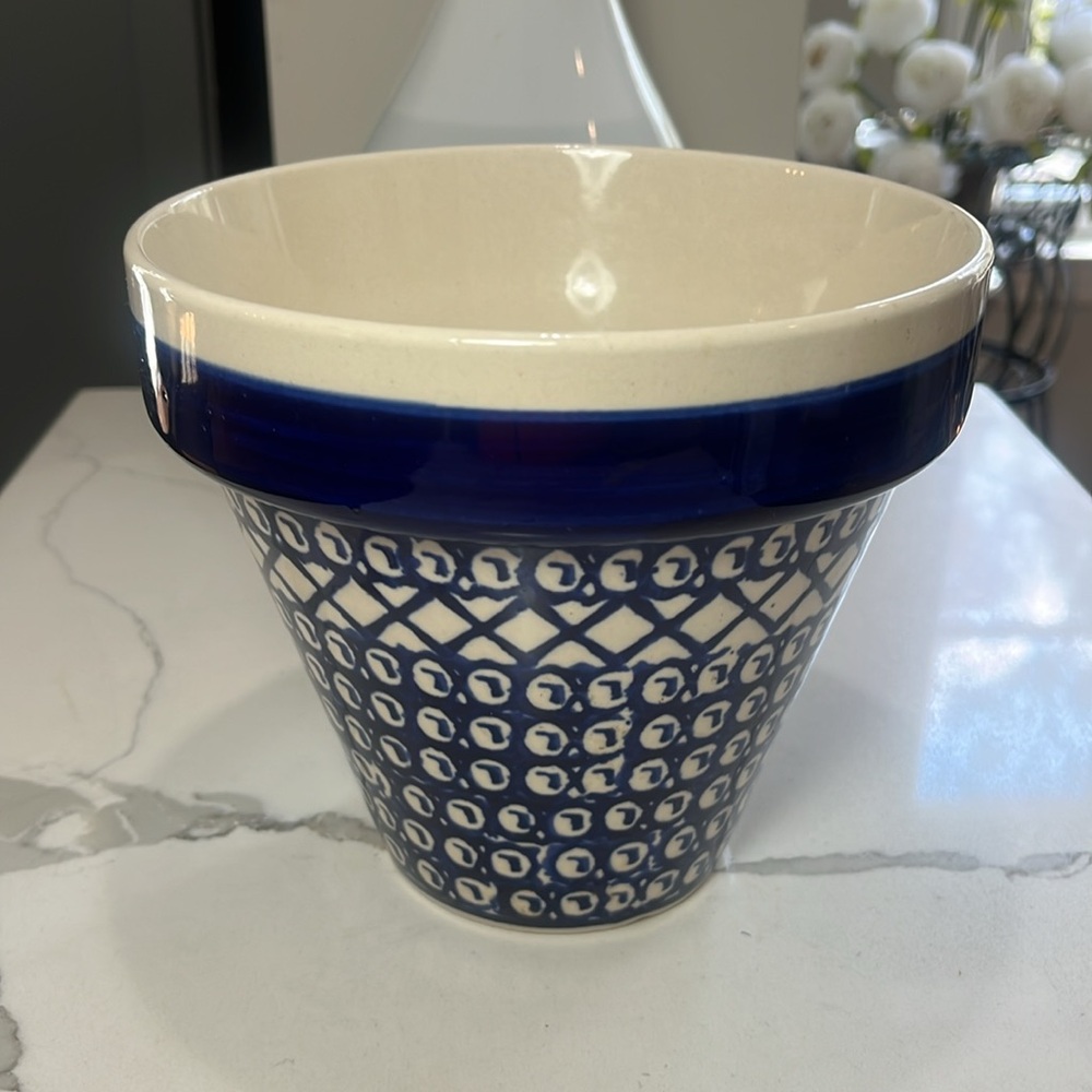 Boleslawiec Polish Pottery Flowerpot - Picture 4 of 11